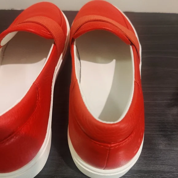 UGG Chayze Platform Sneakers Leather Slip On Round Toe Rubber Sole Red 8.5 Mint - Picture 12 of 15